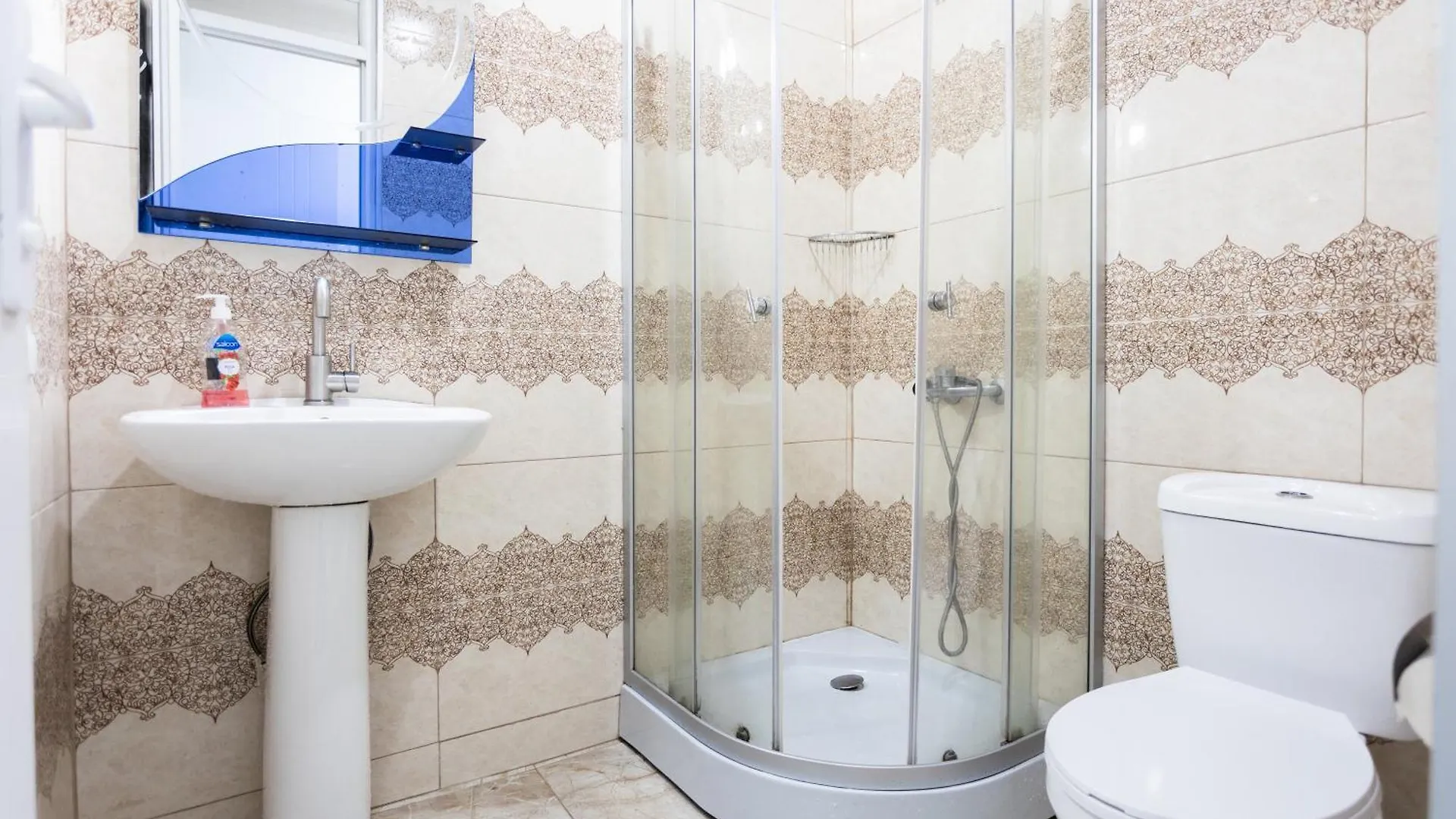 Однокомнатная Квартира В 10Минутах От Моря Batumi Apartment